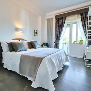 Apartment Aumm Aumm!
